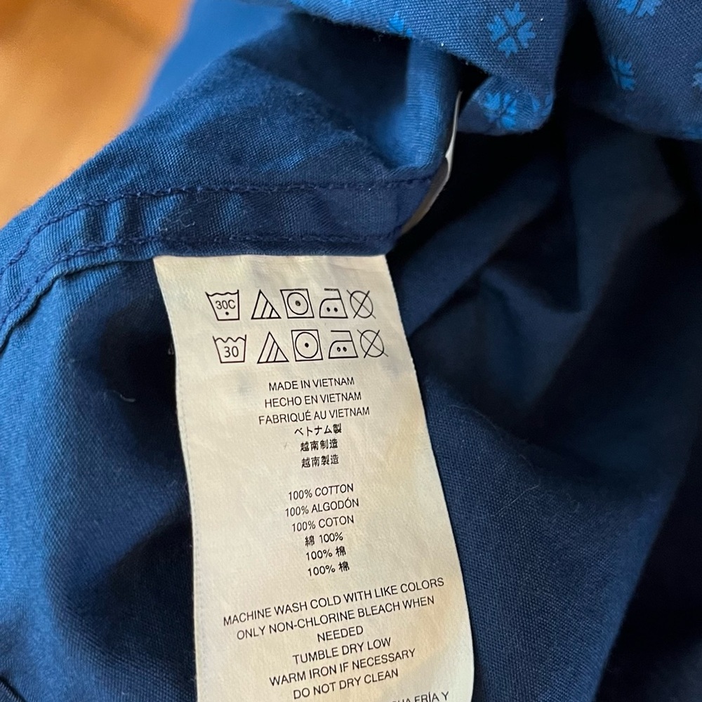 Men’s Michael Kors Button Down Blue XXL - Picture 3 of 4